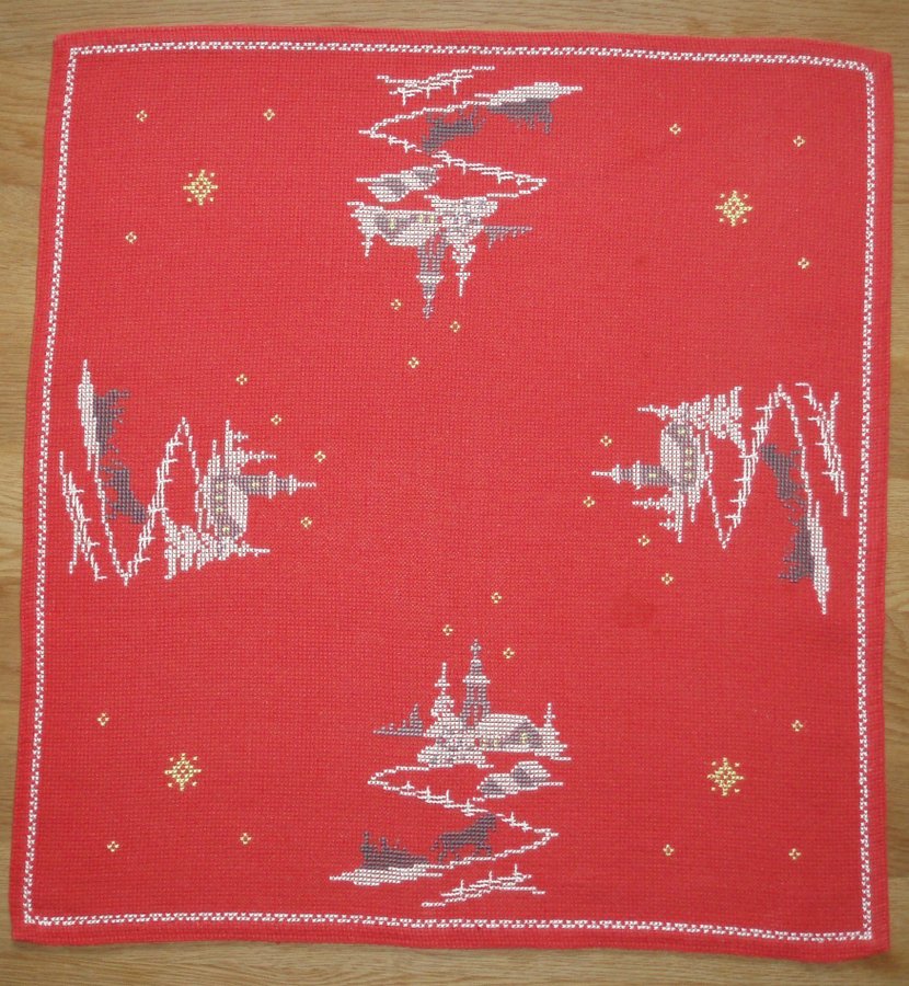 Äldre Duk, Julduk, Handbroderad, 52 x 55 cm