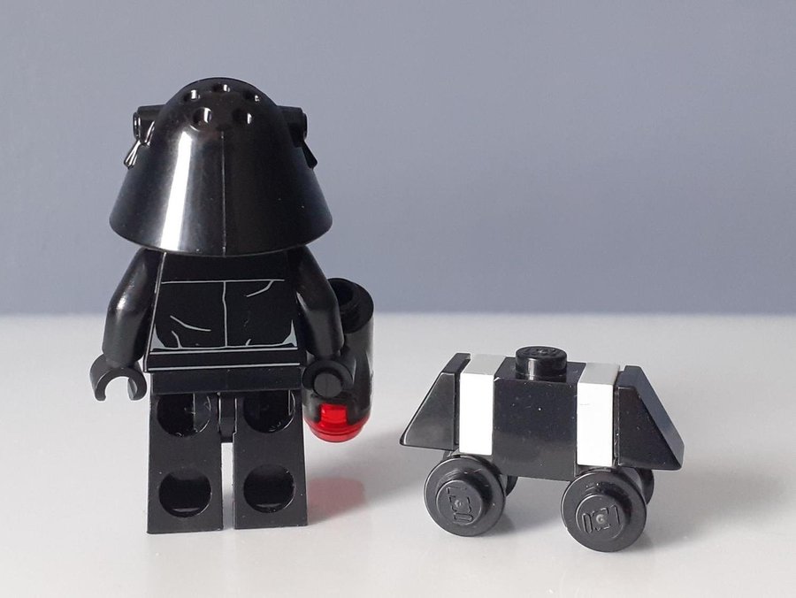 Lego Star Wars Imperial Navy Trooper och Mouse Droid figurer