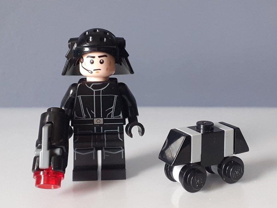 Lego Star Wars Imperial Navy Trooper och Mouse Droid figurer