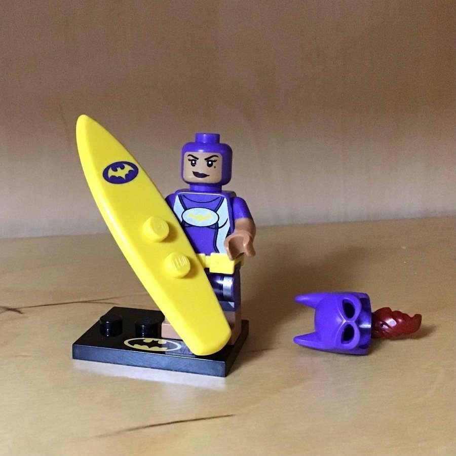 Lego Batgirl Surfare Cmf Surf tjej Batman figur minifigur