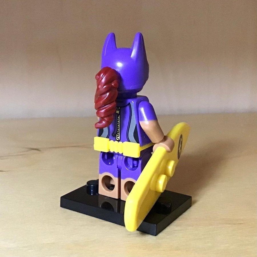 Lego Batgirl Surfare Cmf Surf tjej Batman figur minifigur