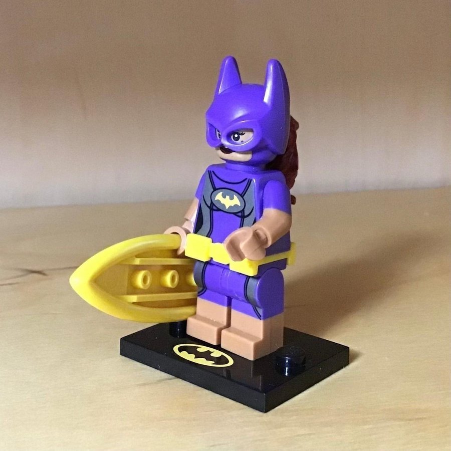 Lego Batgirl Surfare Cmf Surf tjej Batman figur minifigur