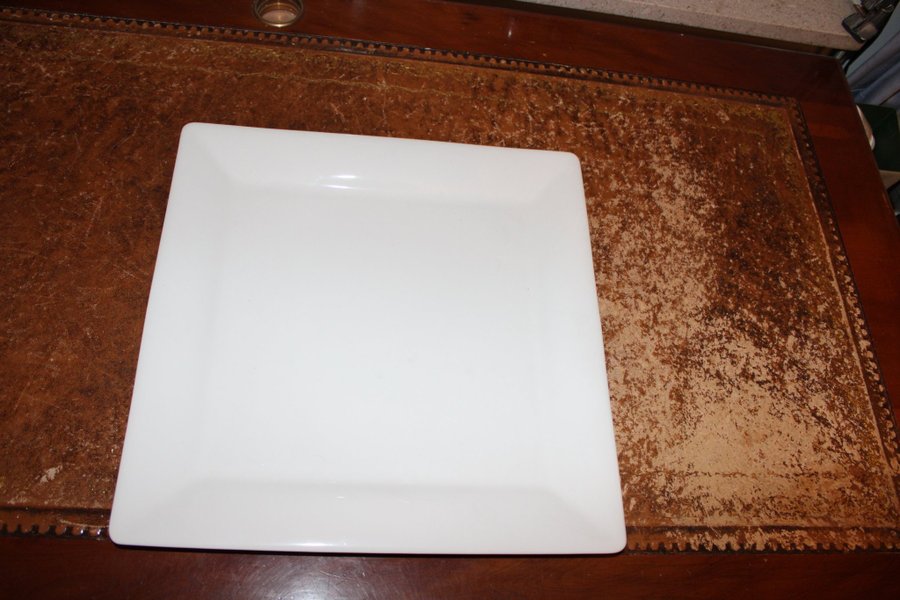 Villeroy  Boch Collection Pi Carré 2 fräcka uppl fat / tallrikar