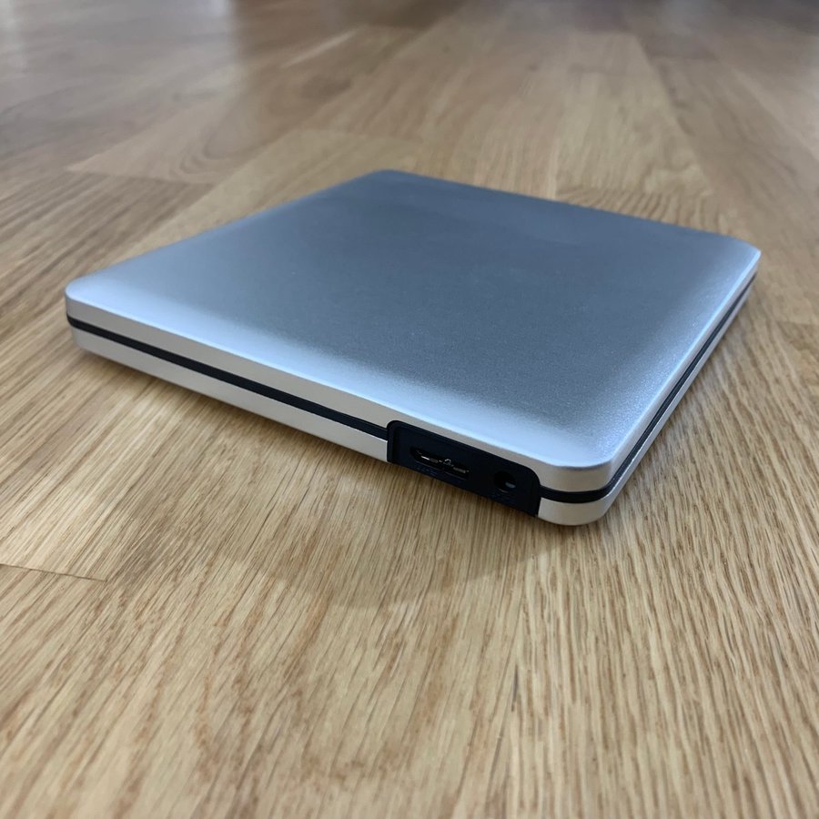 CD / DVD Läsare Extern Portable USB 3 Drive | Oanvänd / Nyskick