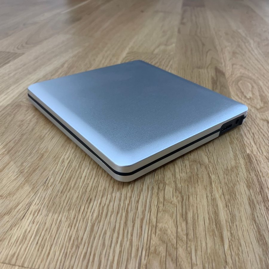 CD / DVD Läsare Extern Portable USB 3 Drive | Oanvänd / Nyskick