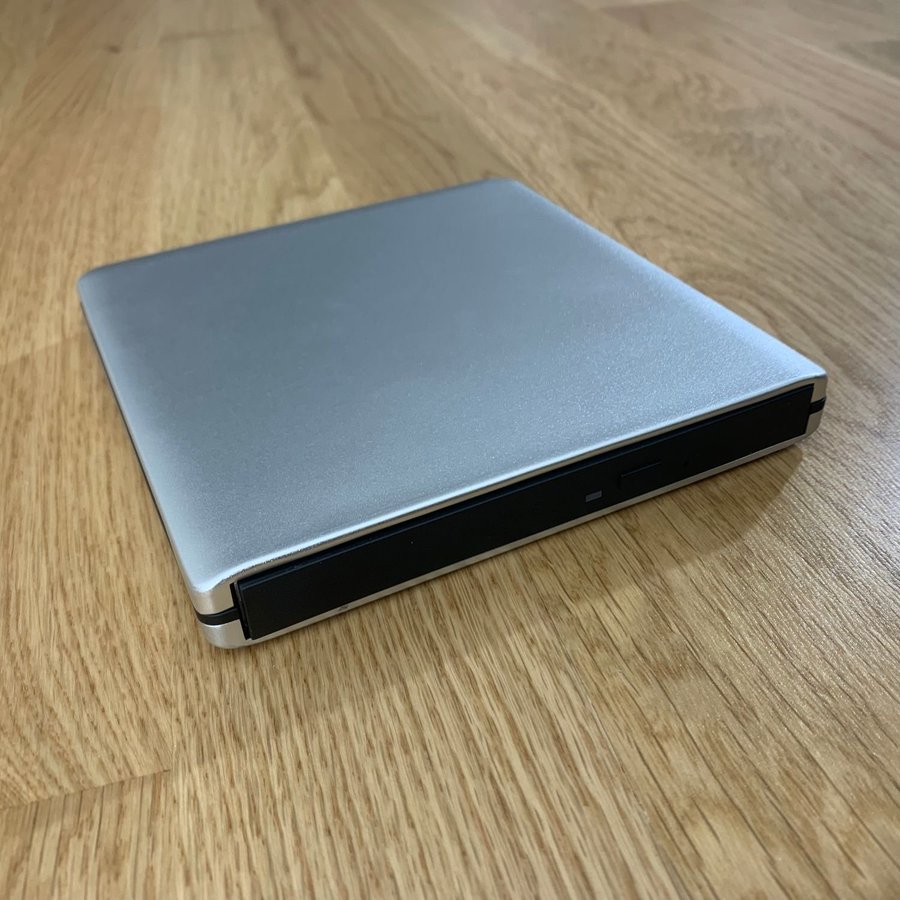 CD / DVD Läsare Extern Portable USB 3 Drive | Oanvänd / Nyskick