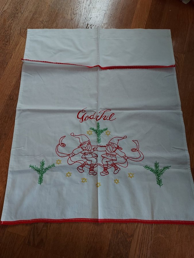 Paradhandduk JUL handbroderad Bredd 665 cm/Längd 83 cm