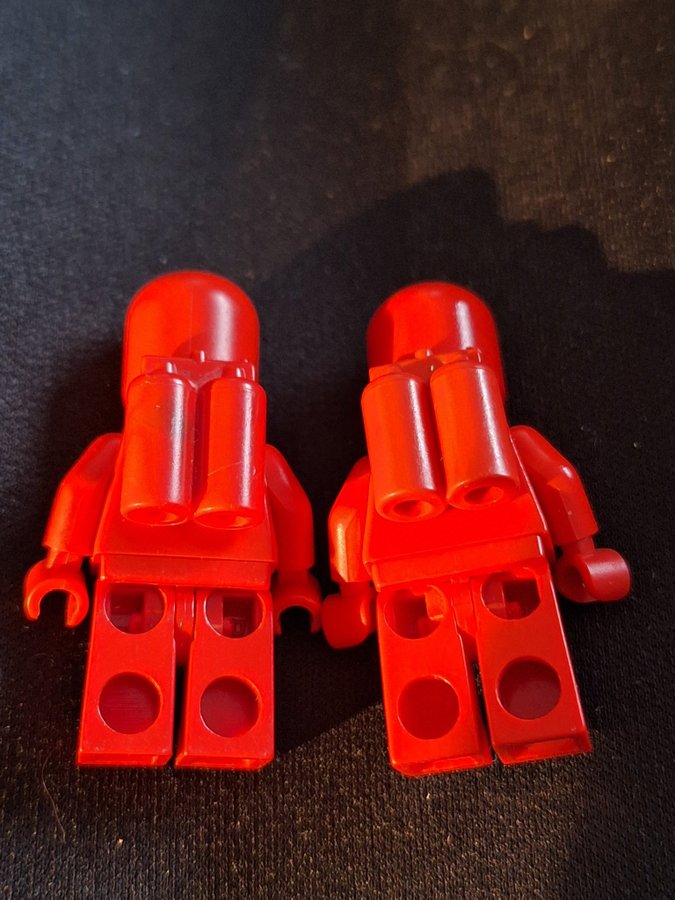 Lego Lego Classic Space minifigur red - Red spaceman sp005 nr 5 fint guldtryck