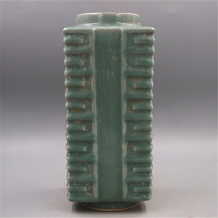 Song Dynasty Hutian kiln shadow green carved amphora fully handmade