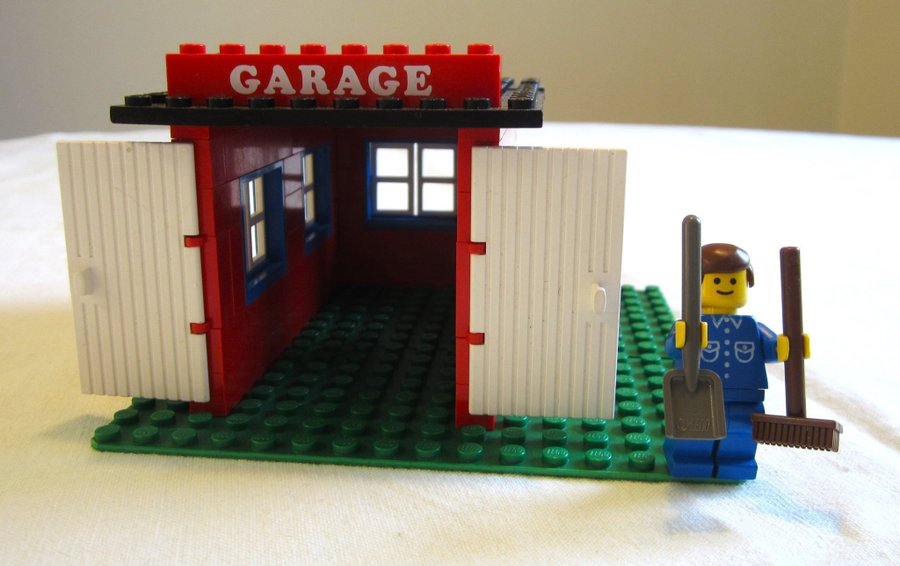 LEGO - 361-2 Garage - 1979 - Town - Classic Town - Retro - Vintage