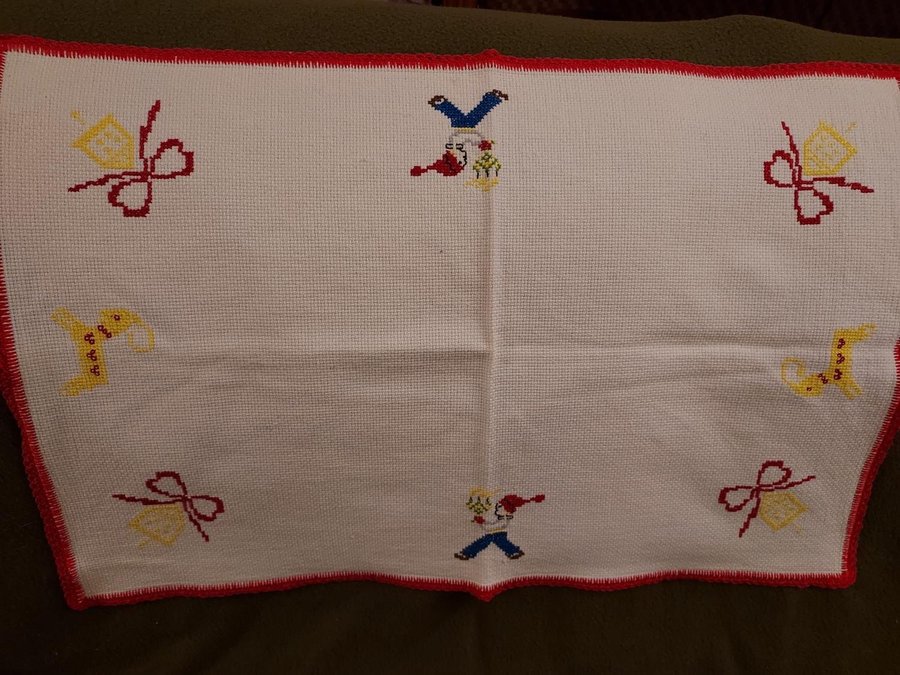 JULDUK Handbroderad 70-tal 41x57 cm !