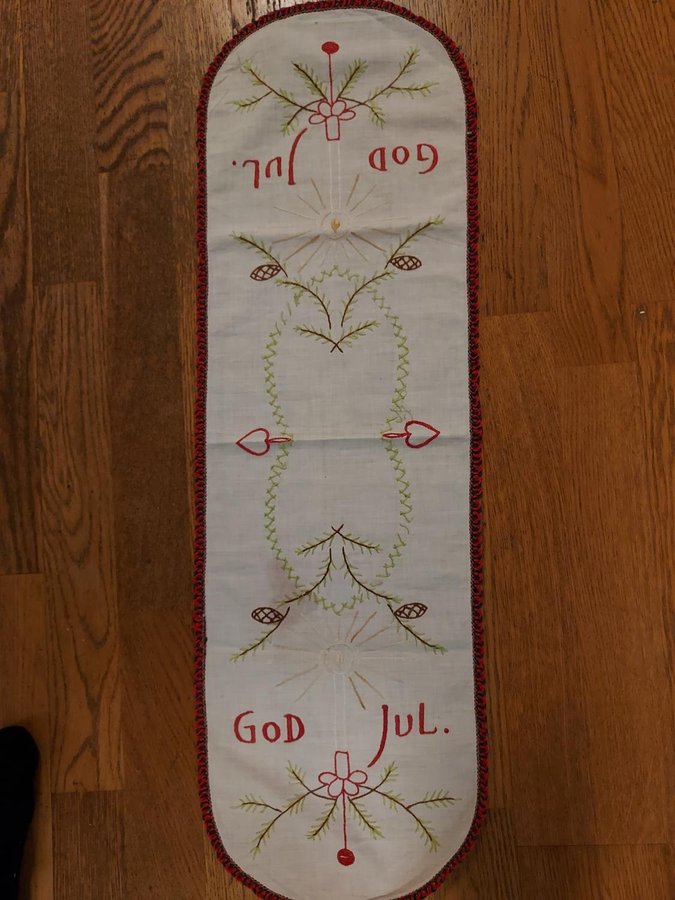 löpare JUL handbroderad 50-tal 25x82 cm !