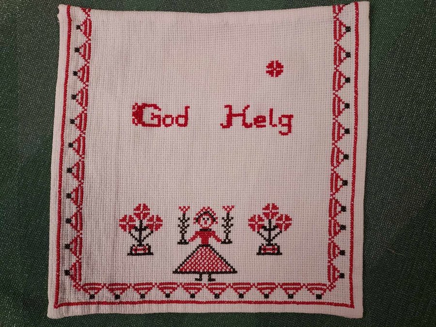 Vepa GOD HELG Handbroderad JUL !