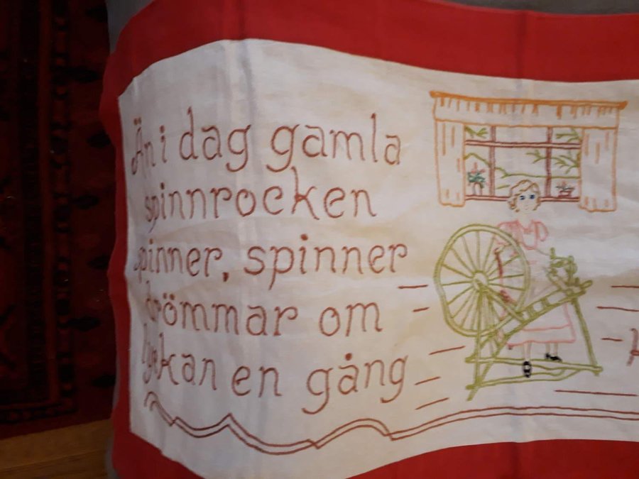 bonad JUGEND handbroderad 52 x 122 cm !