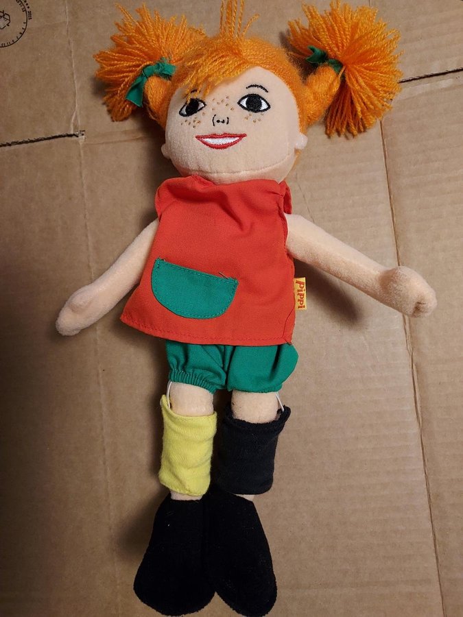 docka PIPPI Långstrump 30 cm !