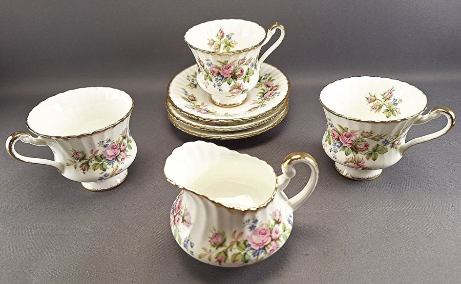 MOSS ROSE Koppar o Fat Paragon Fine Bone China England Mjölkkanna