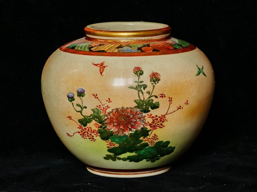 Japanese hand-painted vase