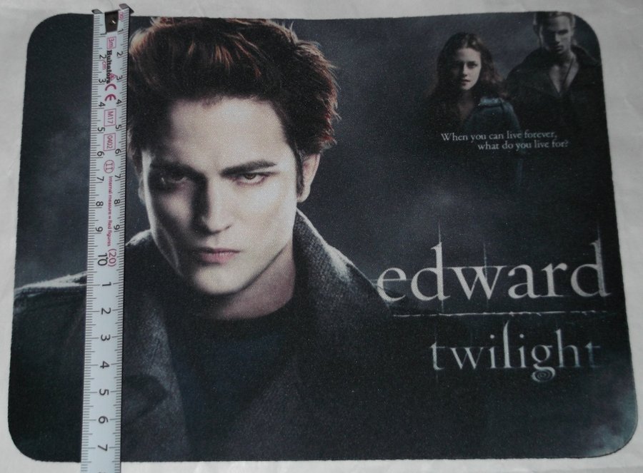 Twilight Musmatta Tyg Robert Pattinson Kristen Stewart Edward Bella James Vampyr