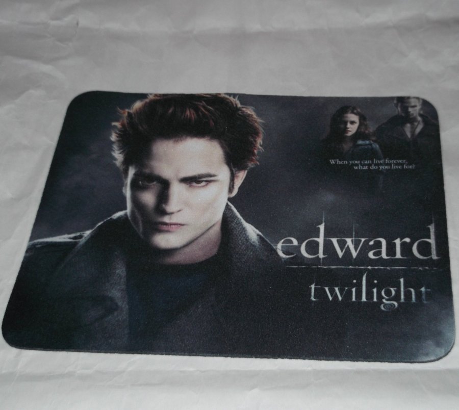 Twilight Musmatta Tyg Robert Pattinson Kristen Stewart Edward Bella James Vampyr