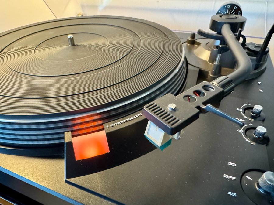 Technics SL-2000 Direct Drive Skivspelare (1976-1978)