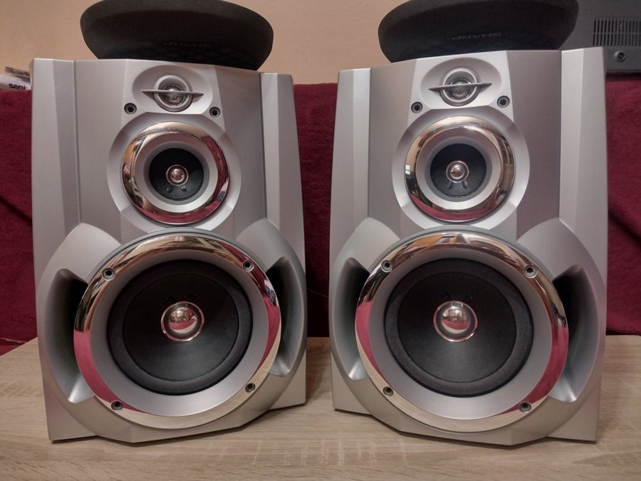 Speakers from Sharp CD-DP2500H Stereo System