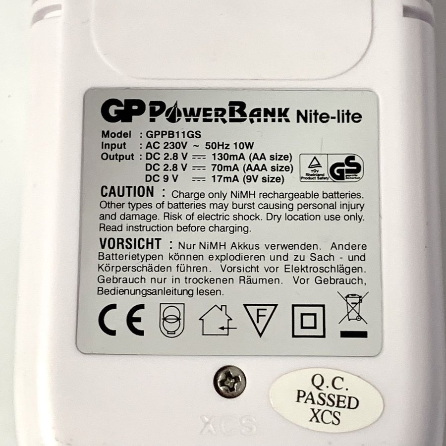 GP Nite Lite Powerbank Batteriladdare med Nattlampa Natt Lampa