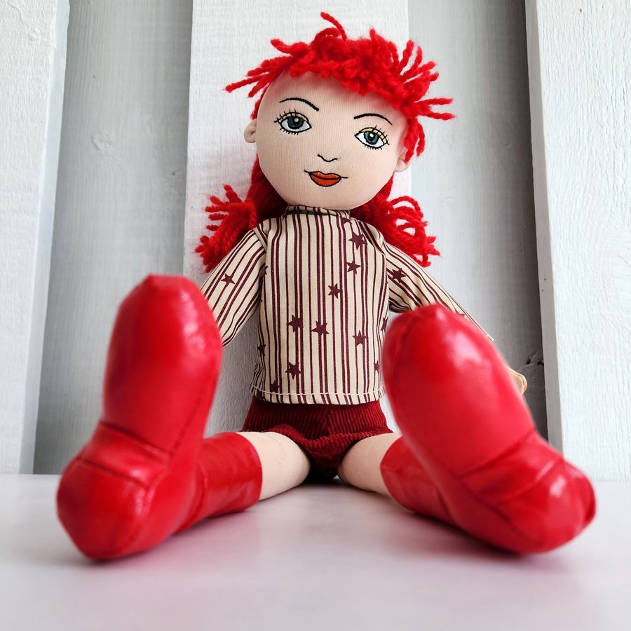 Cloth  Yarn Doll Green Eyes Red Hair Go Go Boots Fingernails