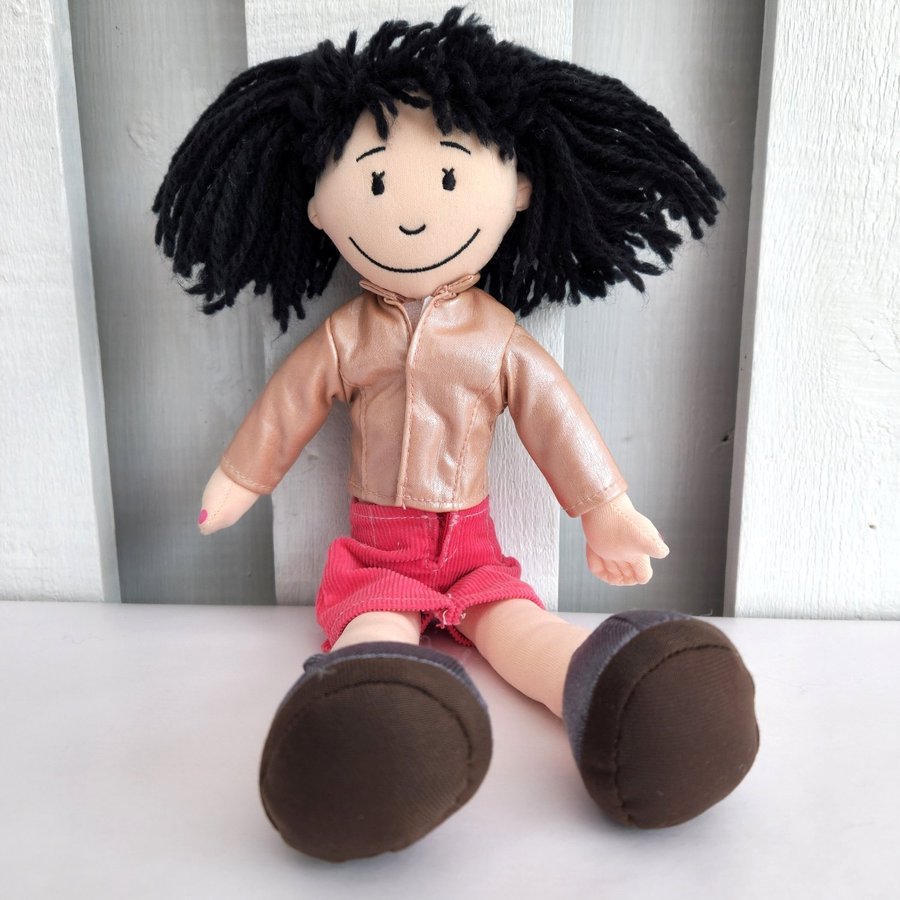 Cloth  Yarn Doll Black Hair Skirt  Jacket Fingernails Belly Button