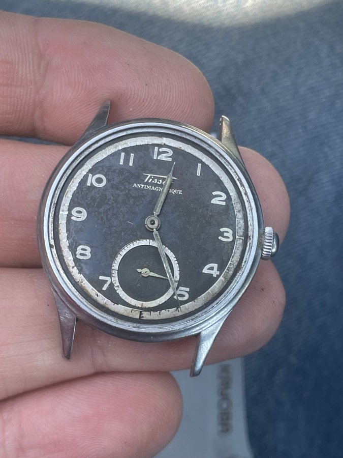 Äldre tissot armbandsur  40 talet? Vintage