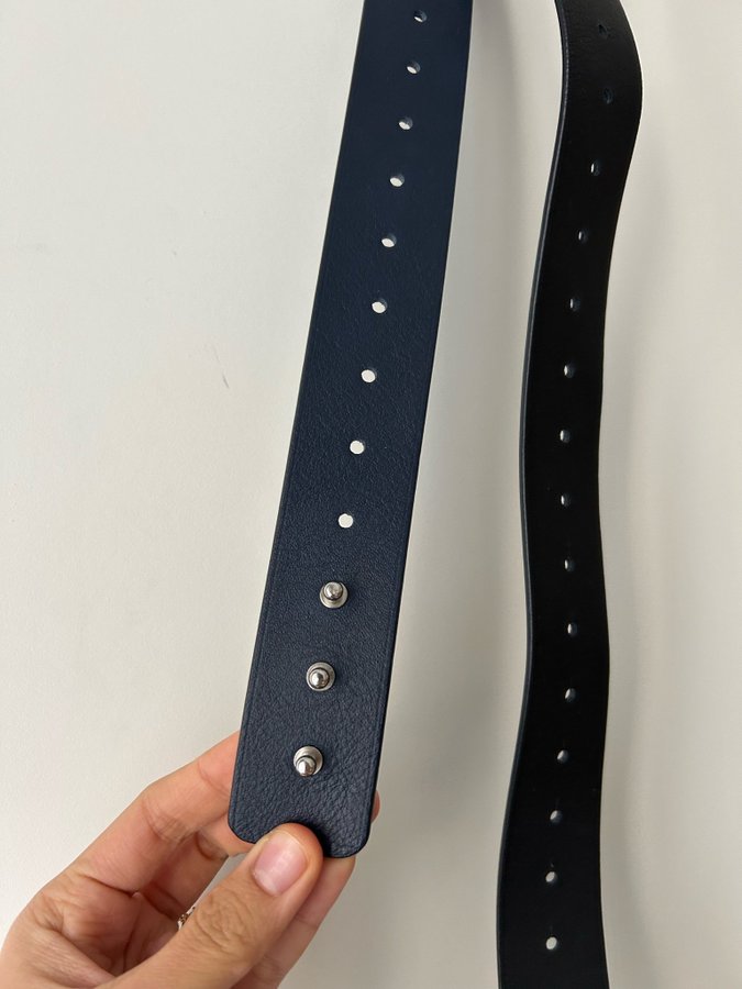 Nytt Filippa K skärp - Perforated Leather belt