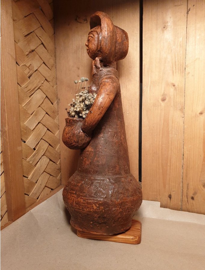 Vintage Figurin Mor Keramik Signerad av Lars Bergsten