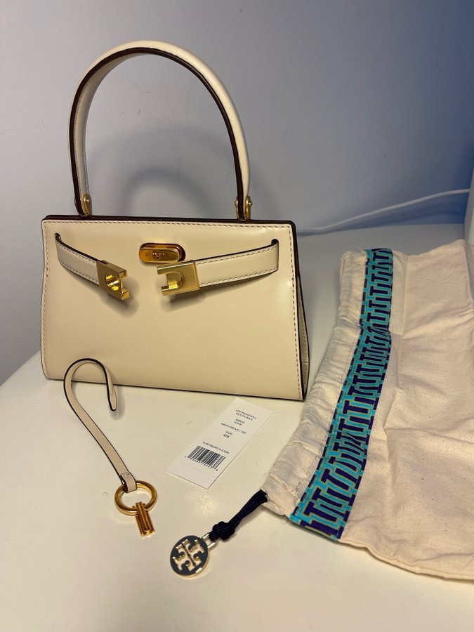 Tory Burch Lee Radziwill petite bag i creme