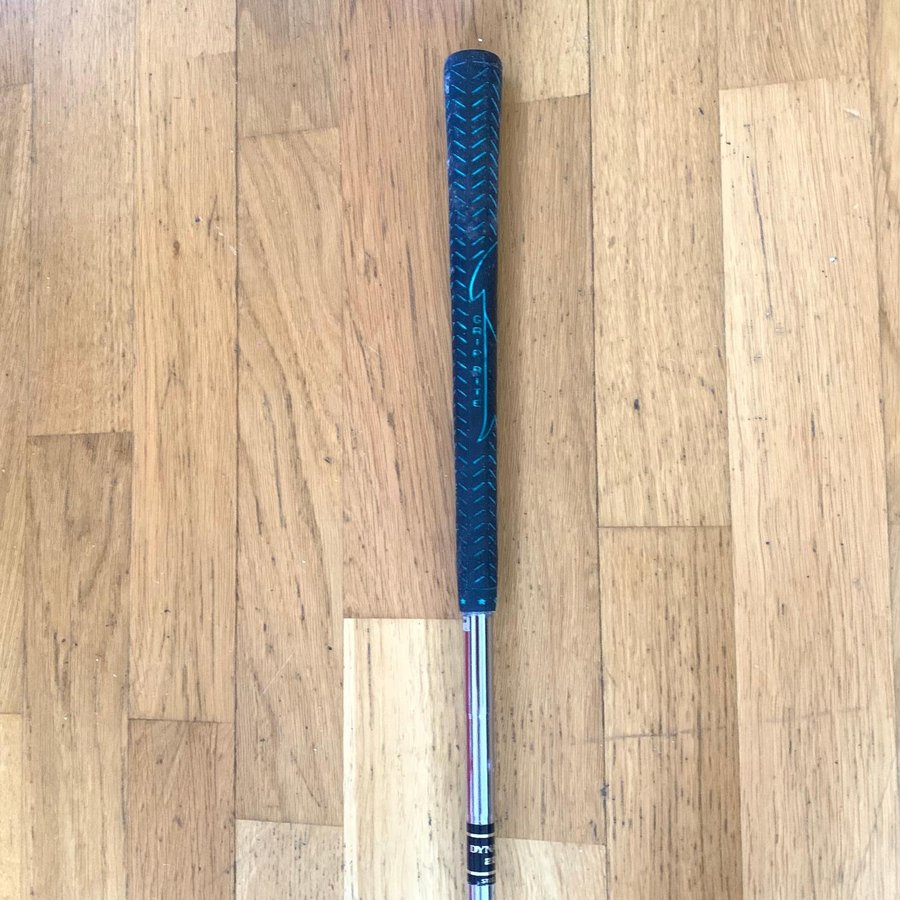 5 Mizuno Swing Grip Rite Dynaflex 2220 Astron Rocker Sole 505521 108cm lång Golf