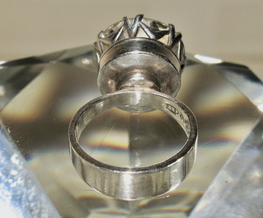 G Kaplan -Underbar Svensk Sterling Silver 925 ring med vacker Bergkristall sten