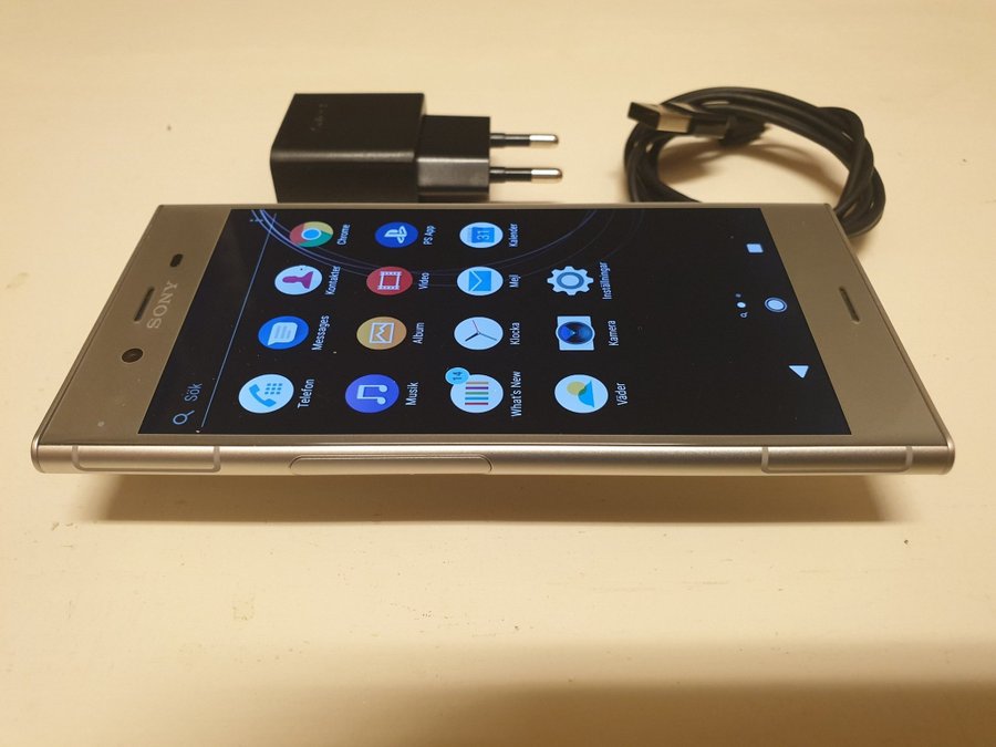 SONY Xperia XZ1 64GB Lagring Olåst Warm Silver