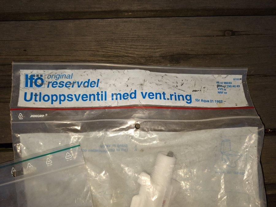 Ifö utloppsventil och spolknapp