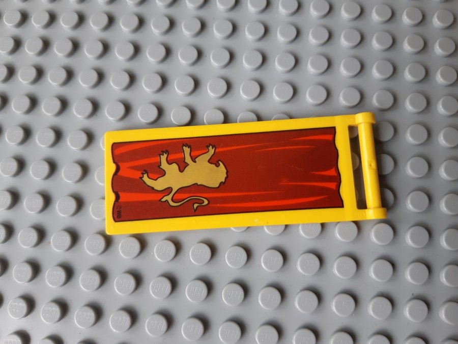 LEGO 30292px1 Flag 7 x 3 Gryffindor Lion Slytherin Snake Harry Potter
