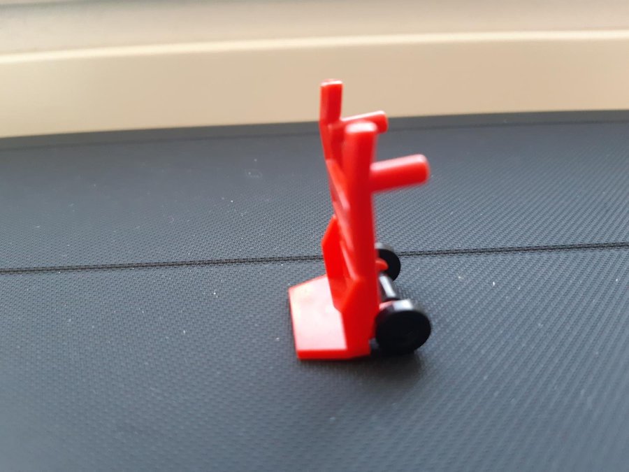 LEGO 2495c01 Red Röd Hand Truck Kärra Säckkärra Pirra 2495 6242131