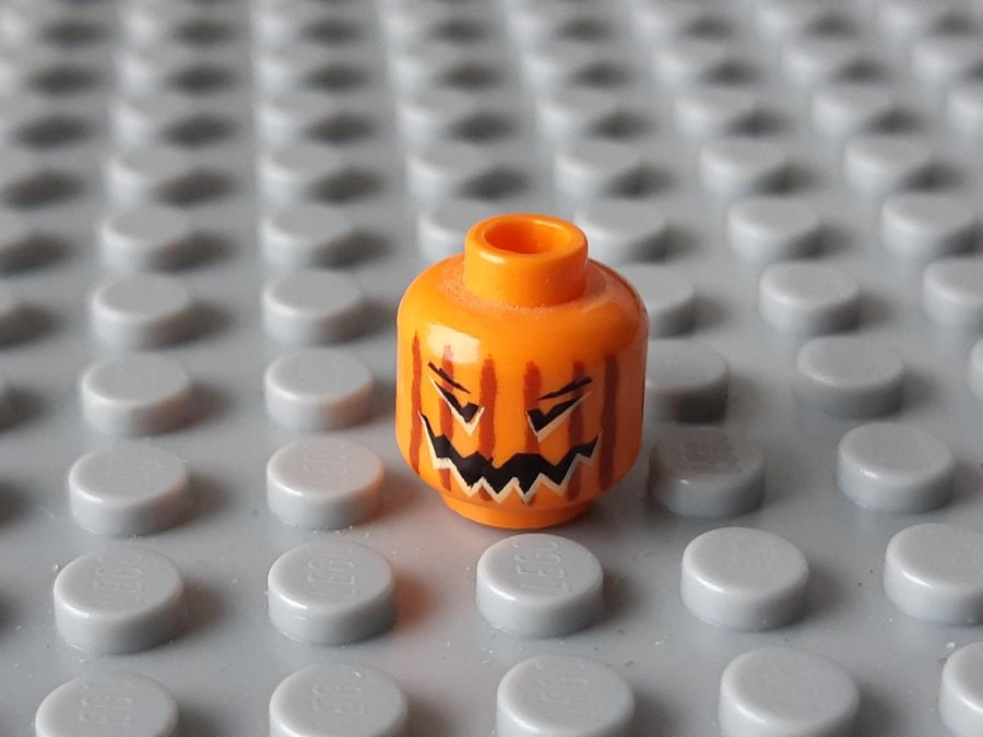 LEGO 3626bpb0388 Orange Minifigure Head Pumpkin Jack O' Lantern