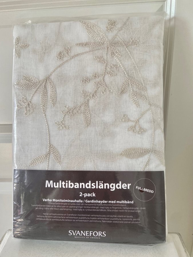 Multibandslängder Svanefors Brodyrmönster Blommor Skira Shabby Chic Lantligt