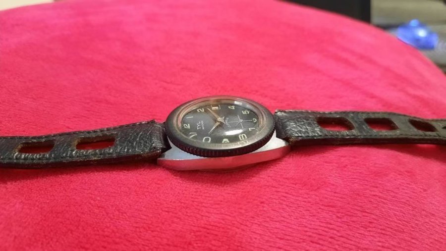 Vintage TYL watch by Yema - mechanical - FE 233-69 - Women Watch