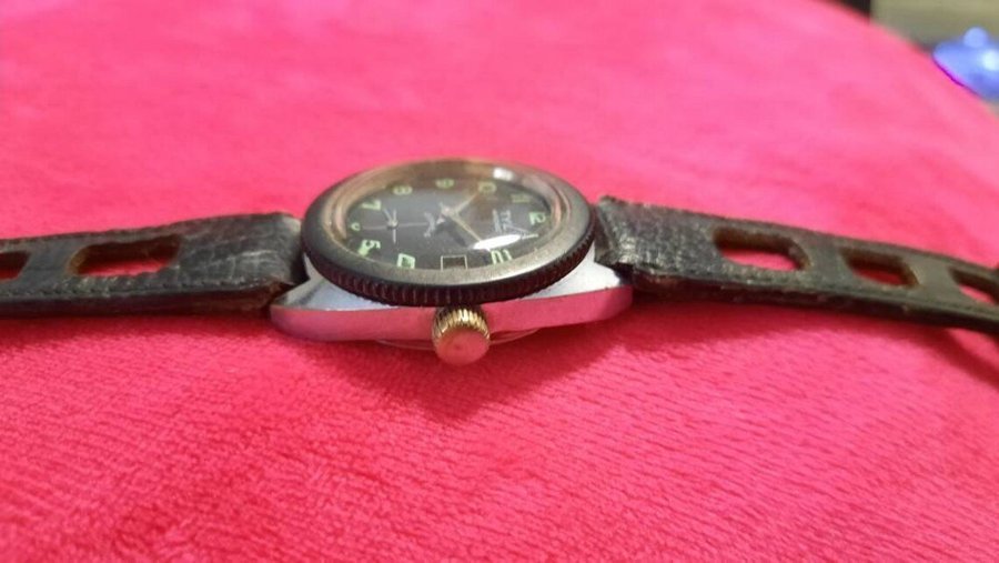 Vintage TYL watch by Yema - mechanical - FE 233-69 - Women Watch
