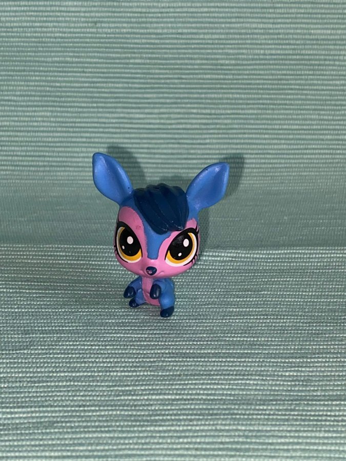 Littlest pet shop #50 LPS