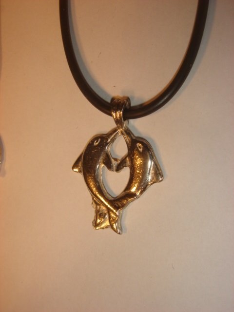 DELFINER NYTT HALSBAND BLANKT DELFIN DOLPHIN