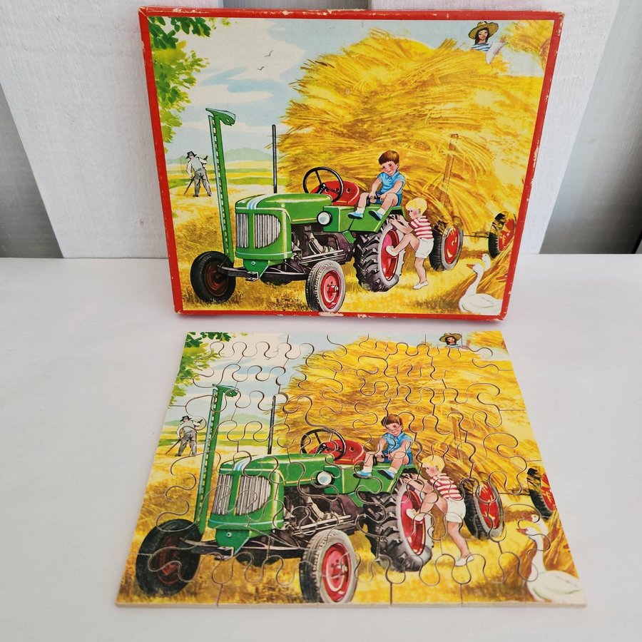 Retro Wooden Puzzle Green Tractor Children Hay  Ducks