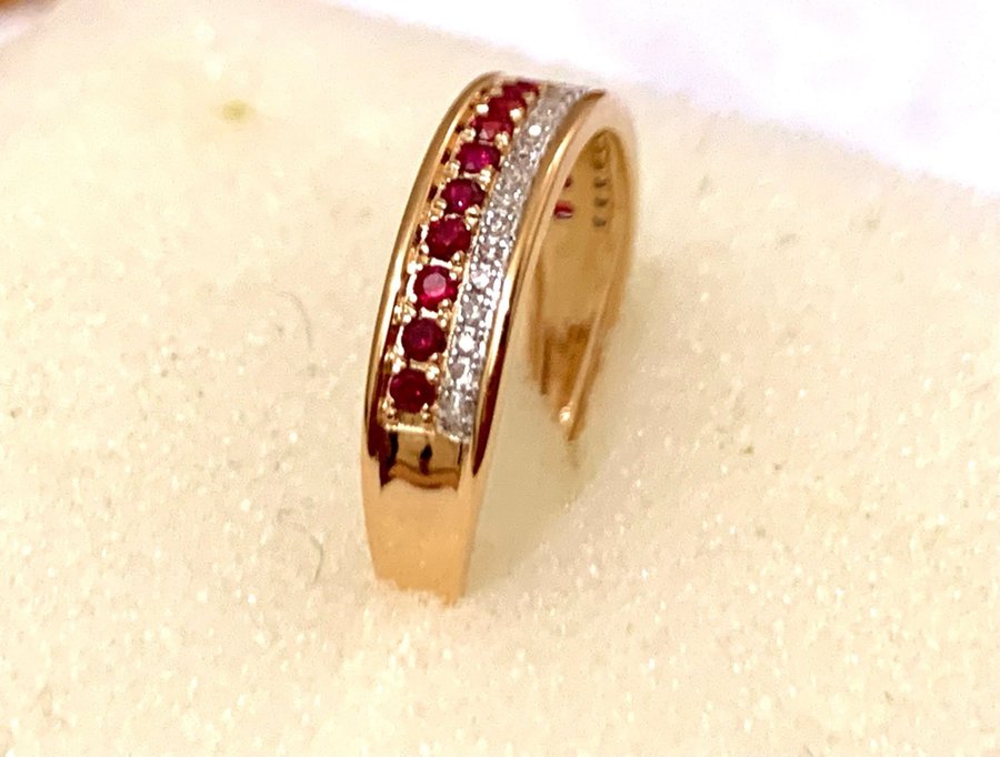 Natuurlijk Robijn en diamanten gouden ring 14k gold