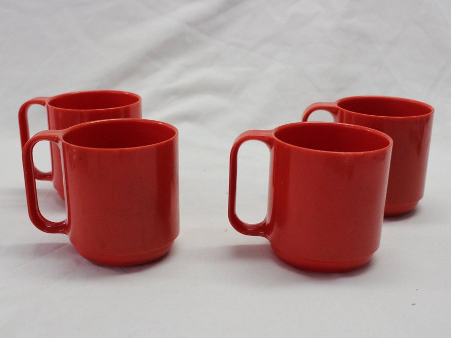 4 Vintage Picknick Mugg Muggar Gustavsberg i Orange Plast Stig Lindberg