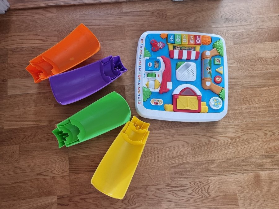 Interaktivt bord barn Fisher price POLSKTALANDE