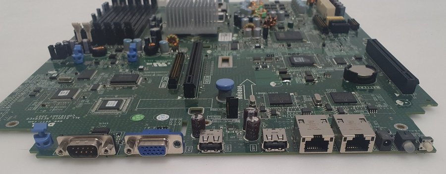 Dell Poweredge R300 - Dell System Board 0TY179