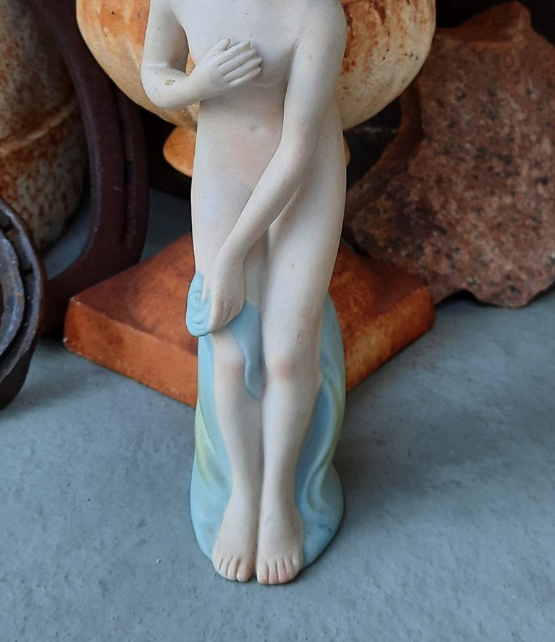 Äldre stämplad FIGURIN naken kvinna art deco porslin TERRA T IMPORT figurin